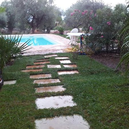 Villa Massa Piscina Полиньяно-а-Маре Экстерьер фото